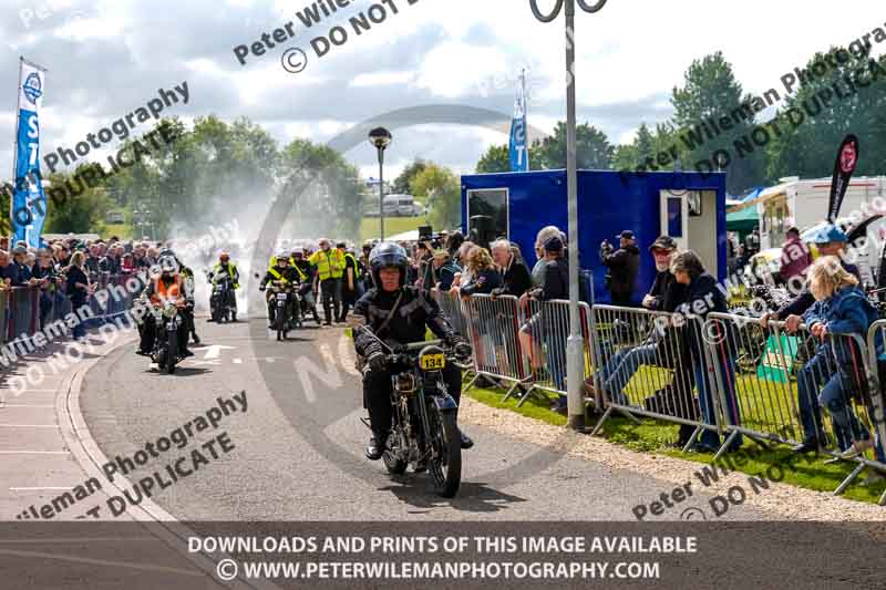 Vintage motorcycle club;eventdigitalimages;no limits trackdays;peter wileman photography;vintage motocycles;vmcc banbury run photographs